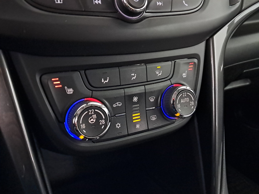 Opel Zafira, 2018