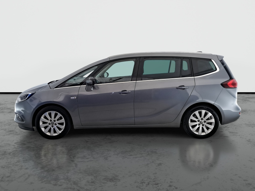 Opel Zafira, 2018