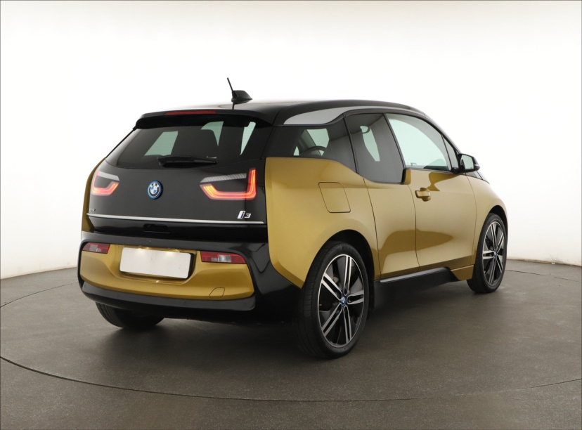 BMW i3, 2021