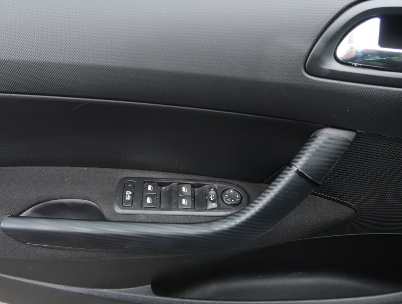Peugeot 308, 2012