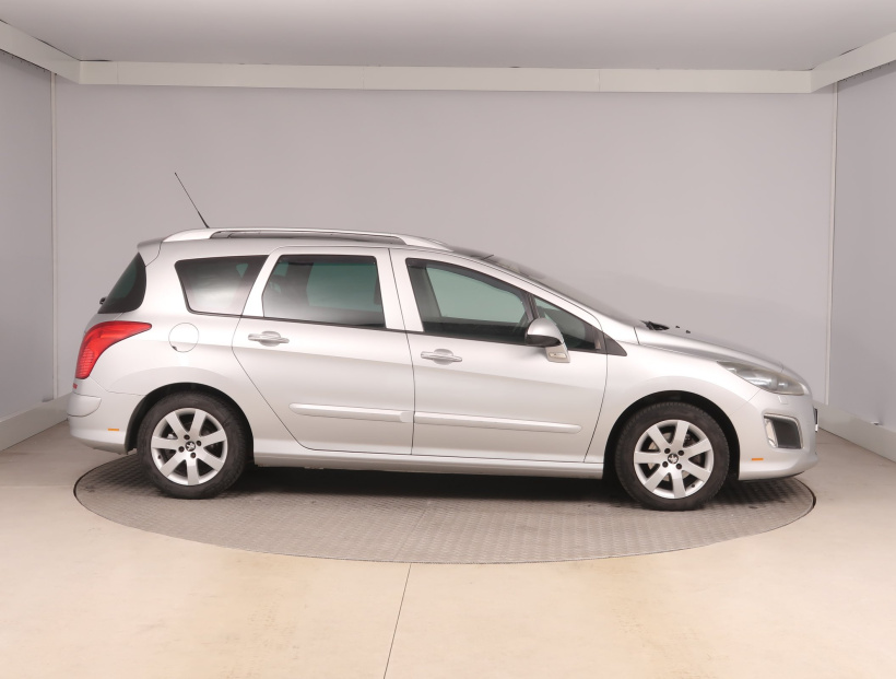 Peugeot 308, 2012