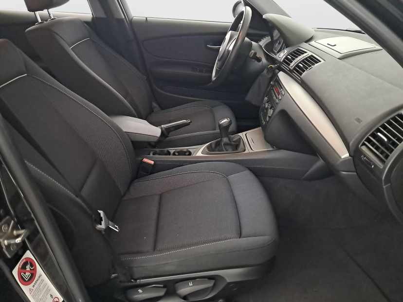 BMW 1, 2009