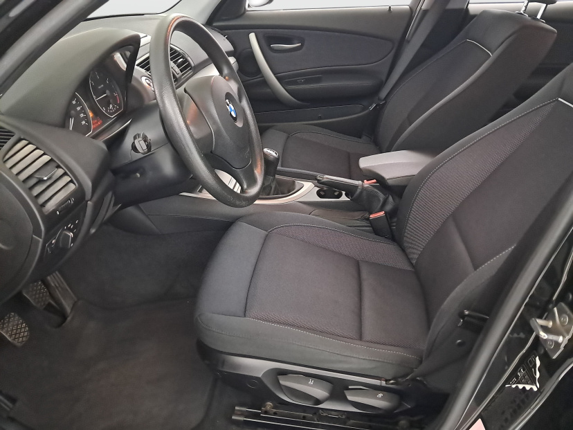 BMW 1, 2009