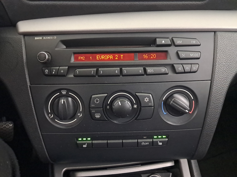 BMW 1, 2009