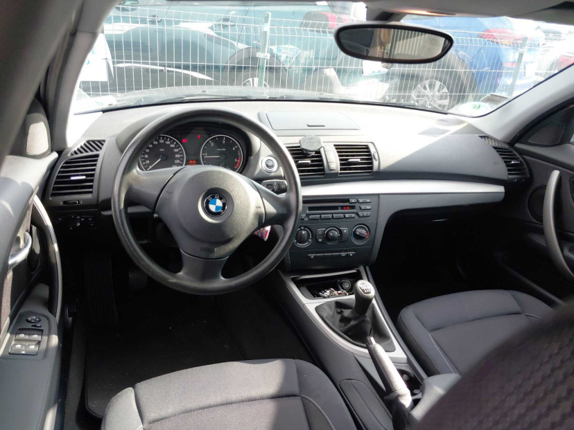 BMW 1, 2009