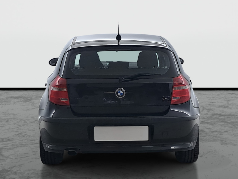 BMW 1, 2009