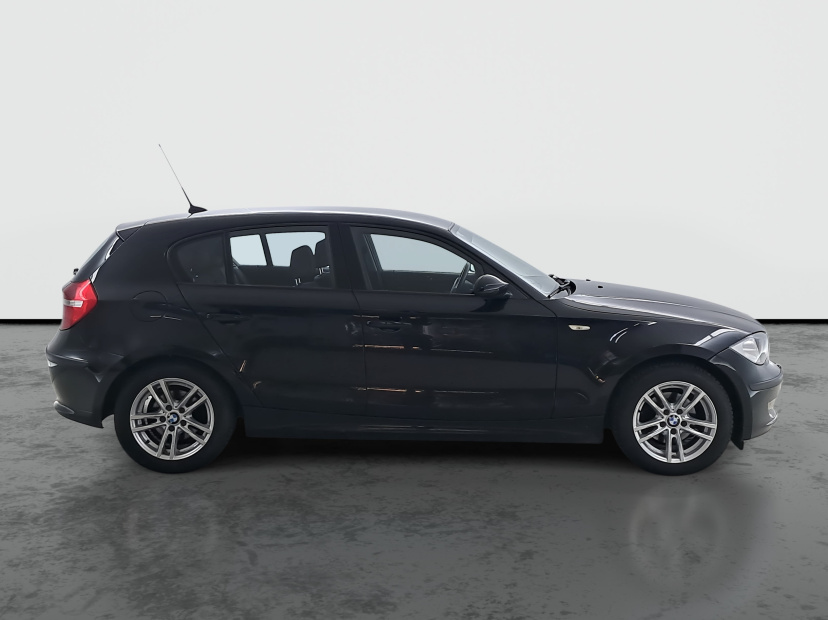 BMW 1, 2009