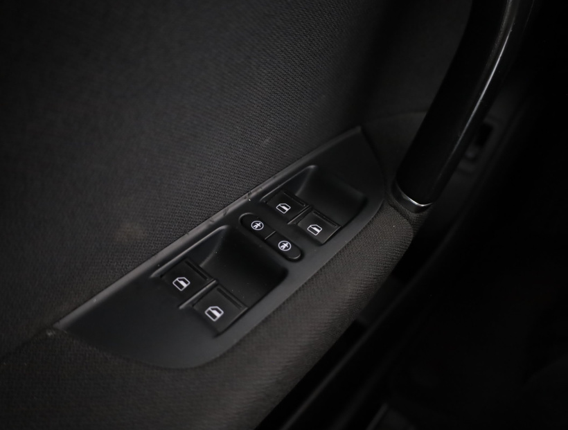 Volkswagen Touareg, 2015