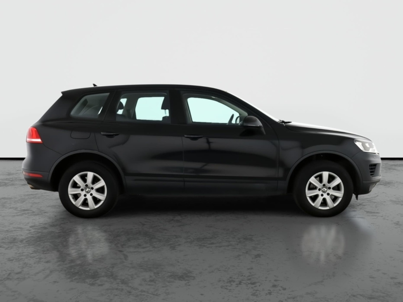 Volkswagen Touareg, 2015