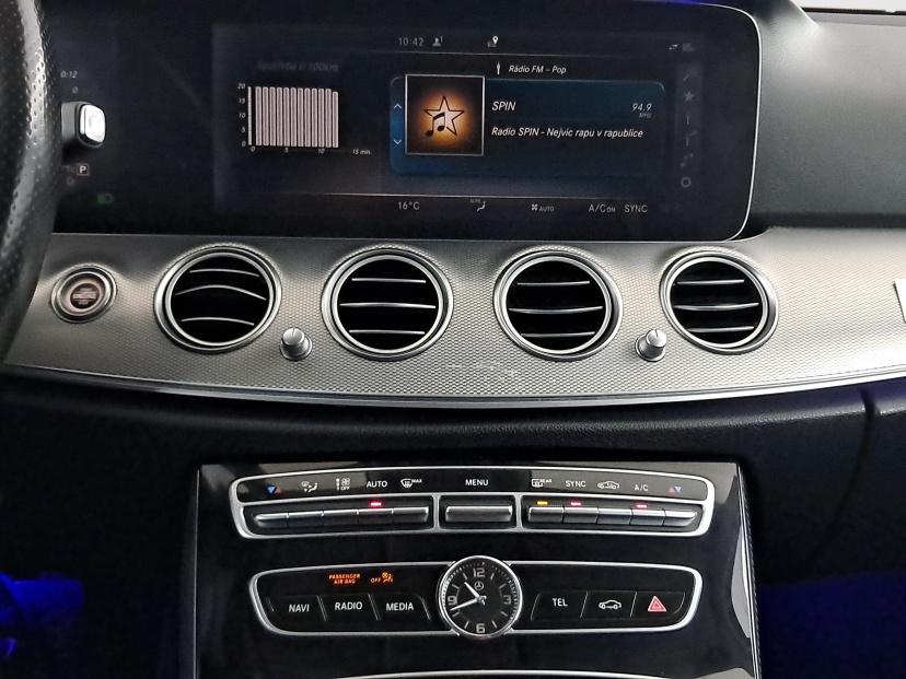 Mercedes-Benz E, 2016