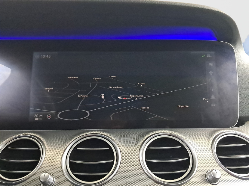 Mercedes-Benz E, 2016