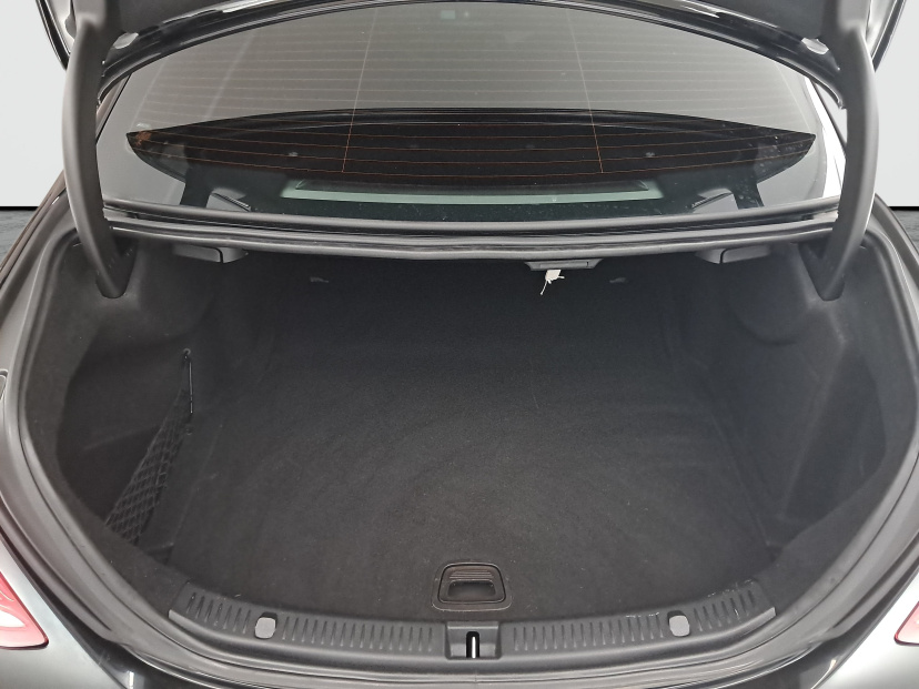 Mercedes-Benz E, 2016