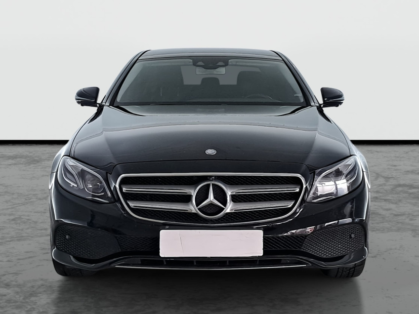 Mercedes-Benz E, 2016