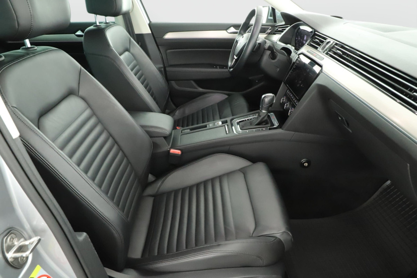 Volkswagen Passat, 2019