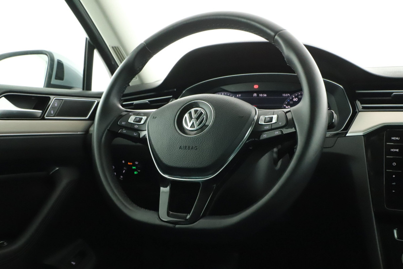 Volkswagen Passat, 2019