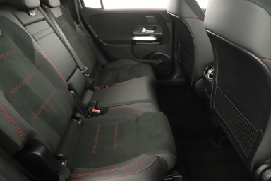 Mercedes-Benz GLB - 2024