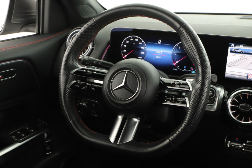Mercedes-Benz GLB, 2024