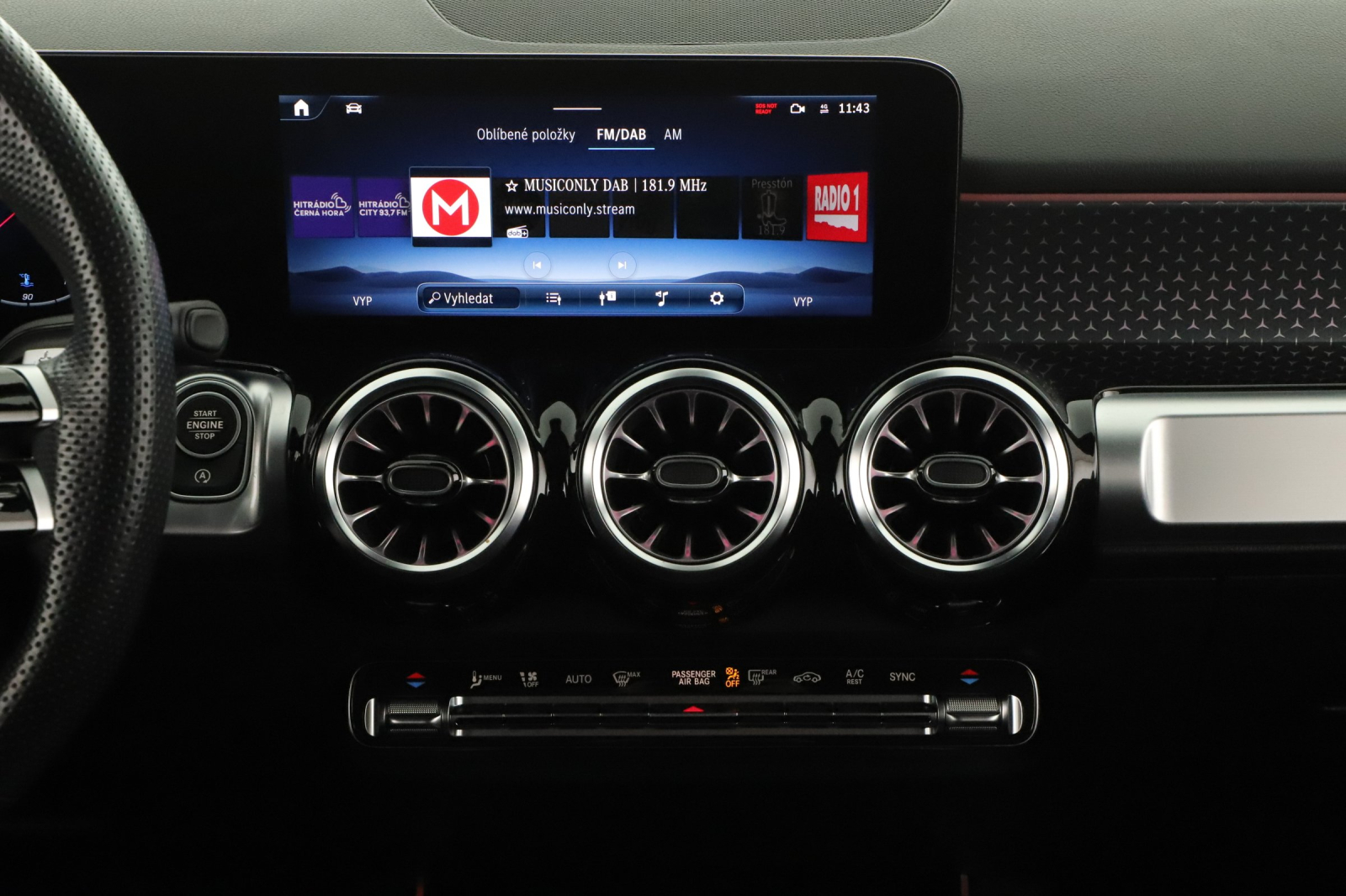 Mercedes-Benz GLB - 2024