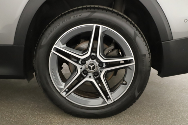 Mercedes-Benz GLB - 2024