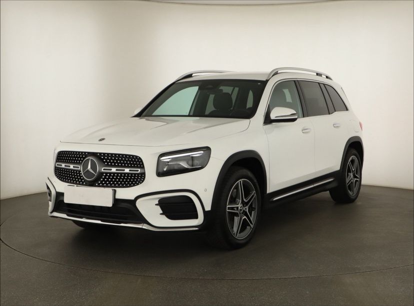 Mercedes-Benz GLB, 2024