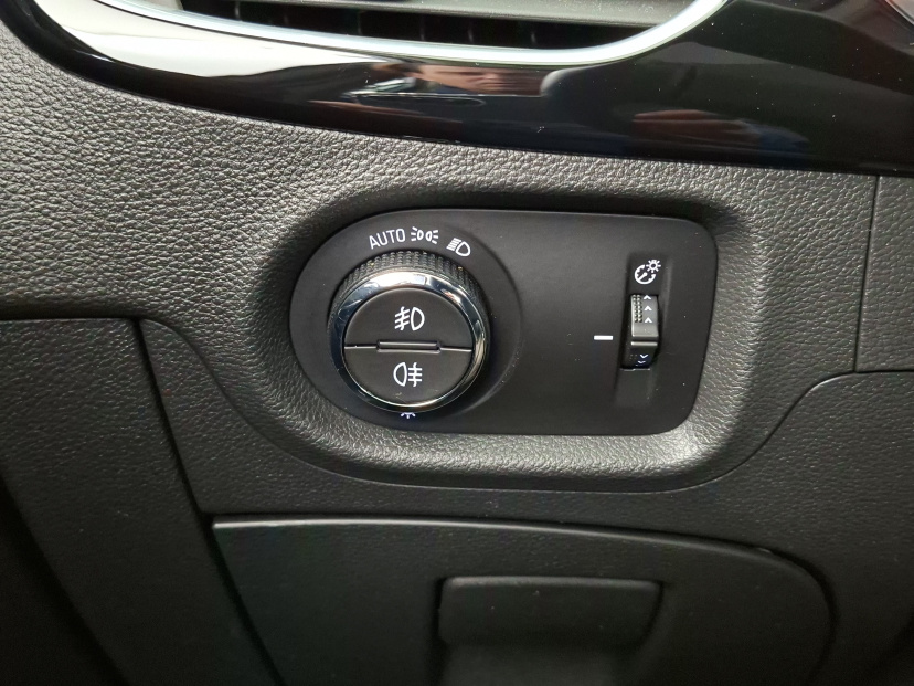 Opel Astra, 2016
