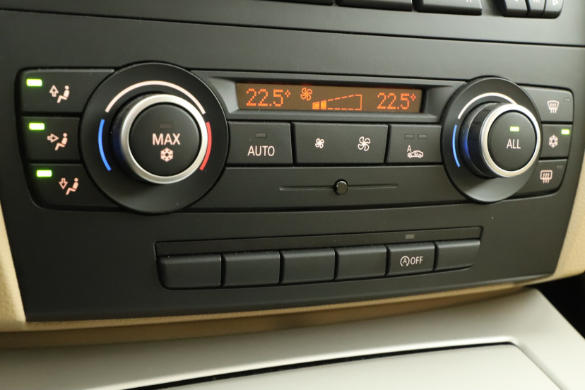 BMW 3, 2011