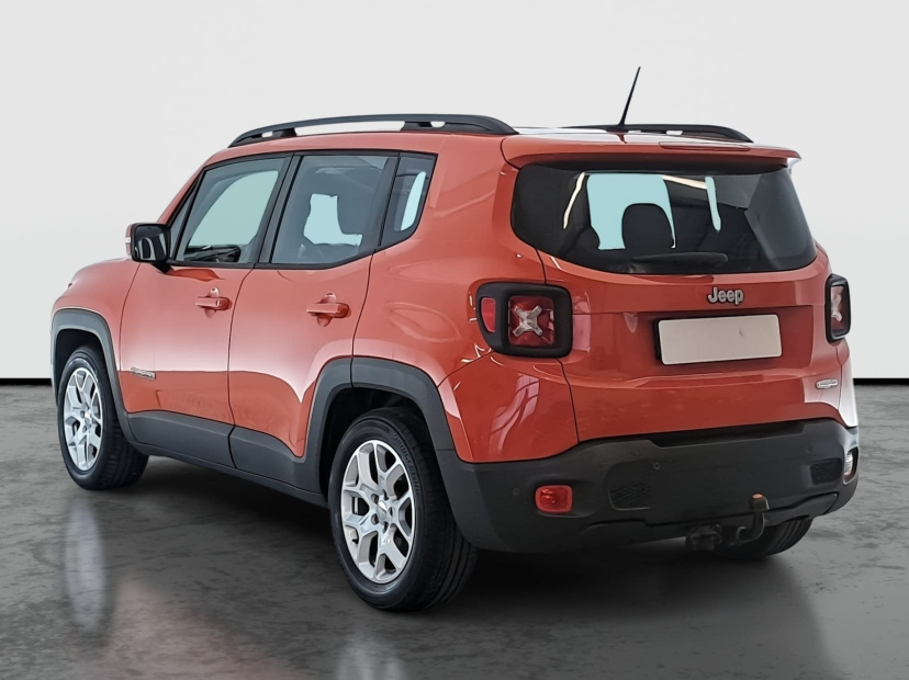 Jeep Renegade, 2015
