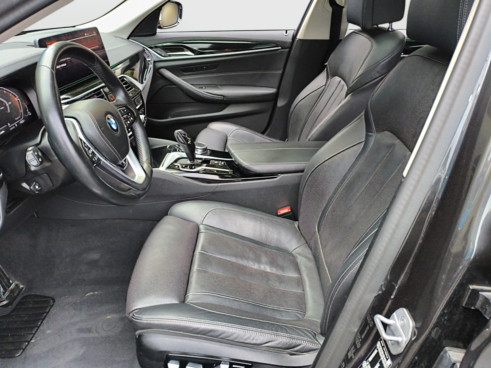 BMW 5 - 2023