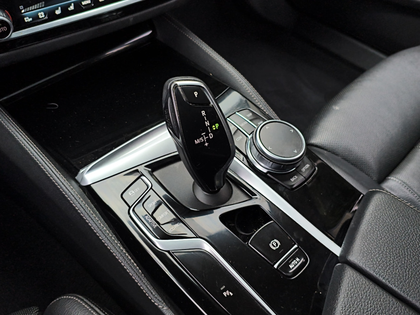 BMW 5, 2023