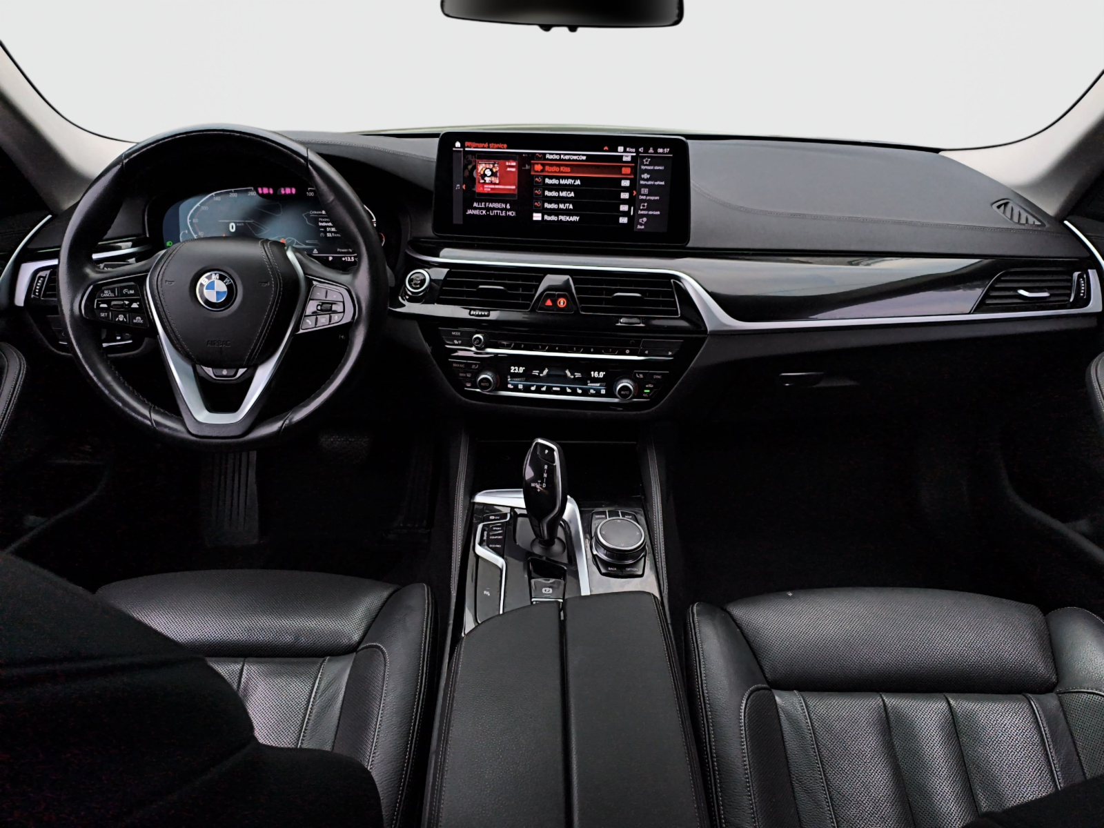 BMW 5 - 2023