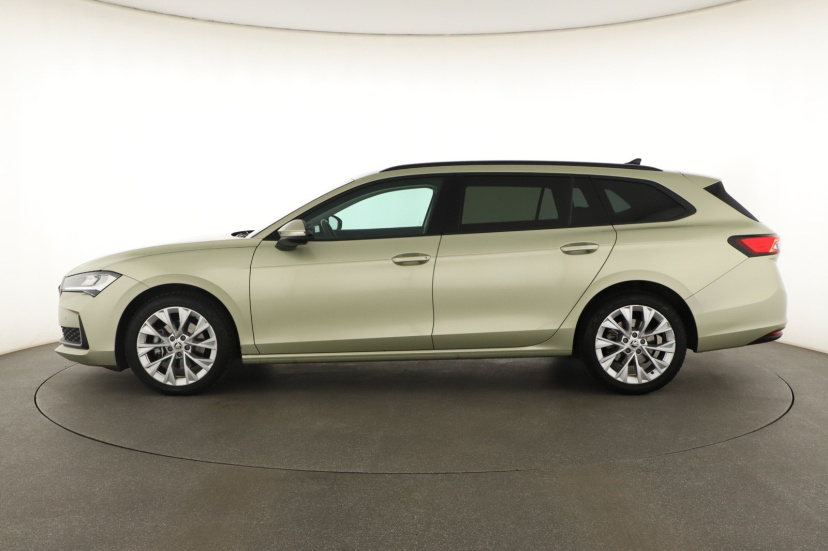 Škoda Superb, 2024