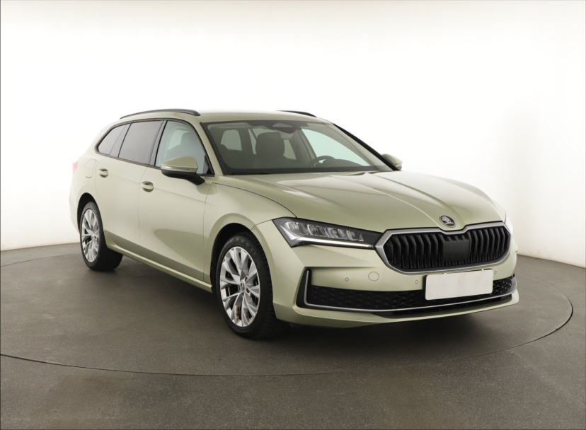 Škoda Superb, 2024