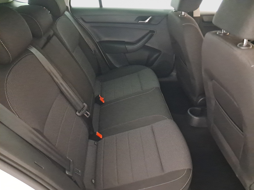 Škoda Rapid Spaceback, 2015