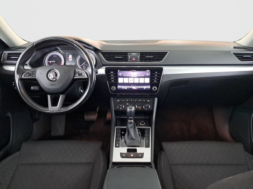 Škoda Superb, 2020