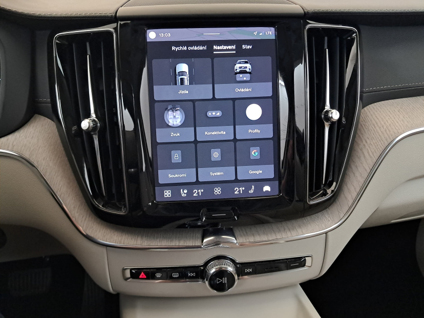 Volvo XC60, 2022