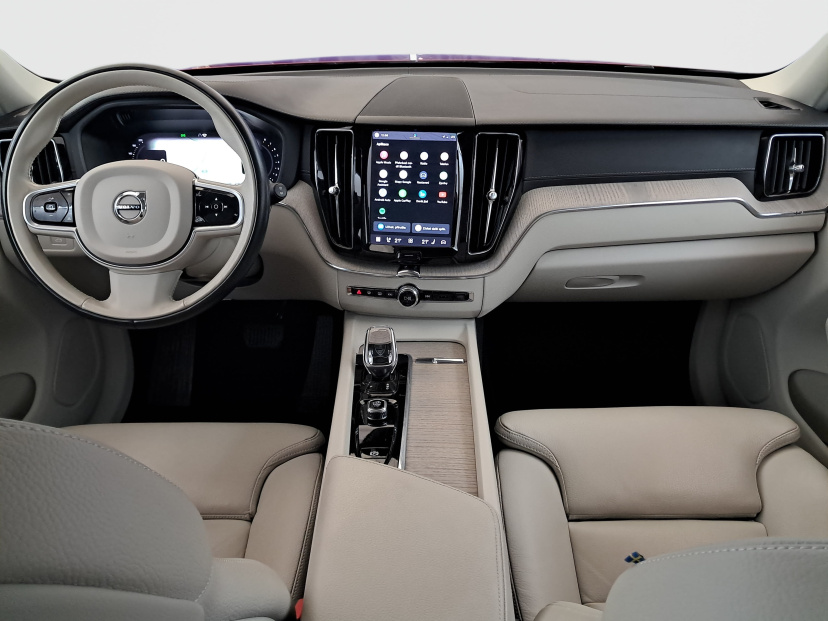 Volvo XC60, 2022
