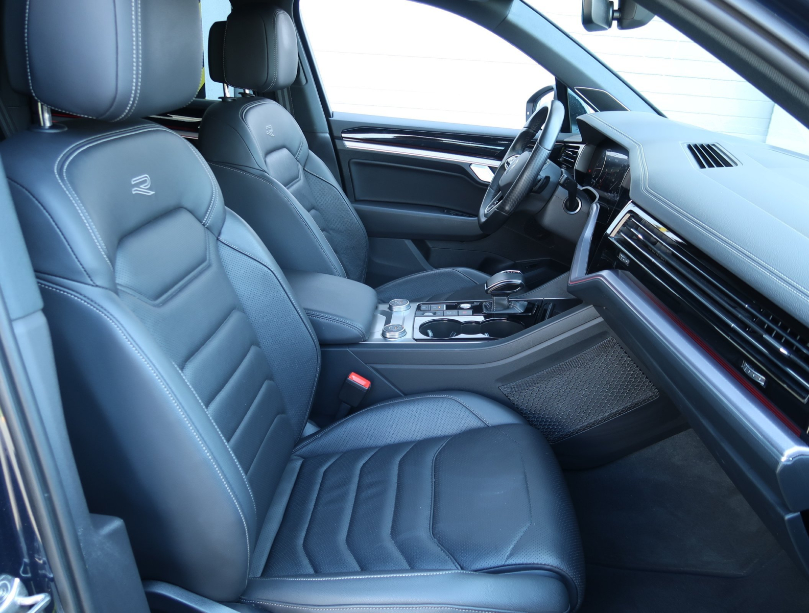 Volkswagen Touareg - 2023