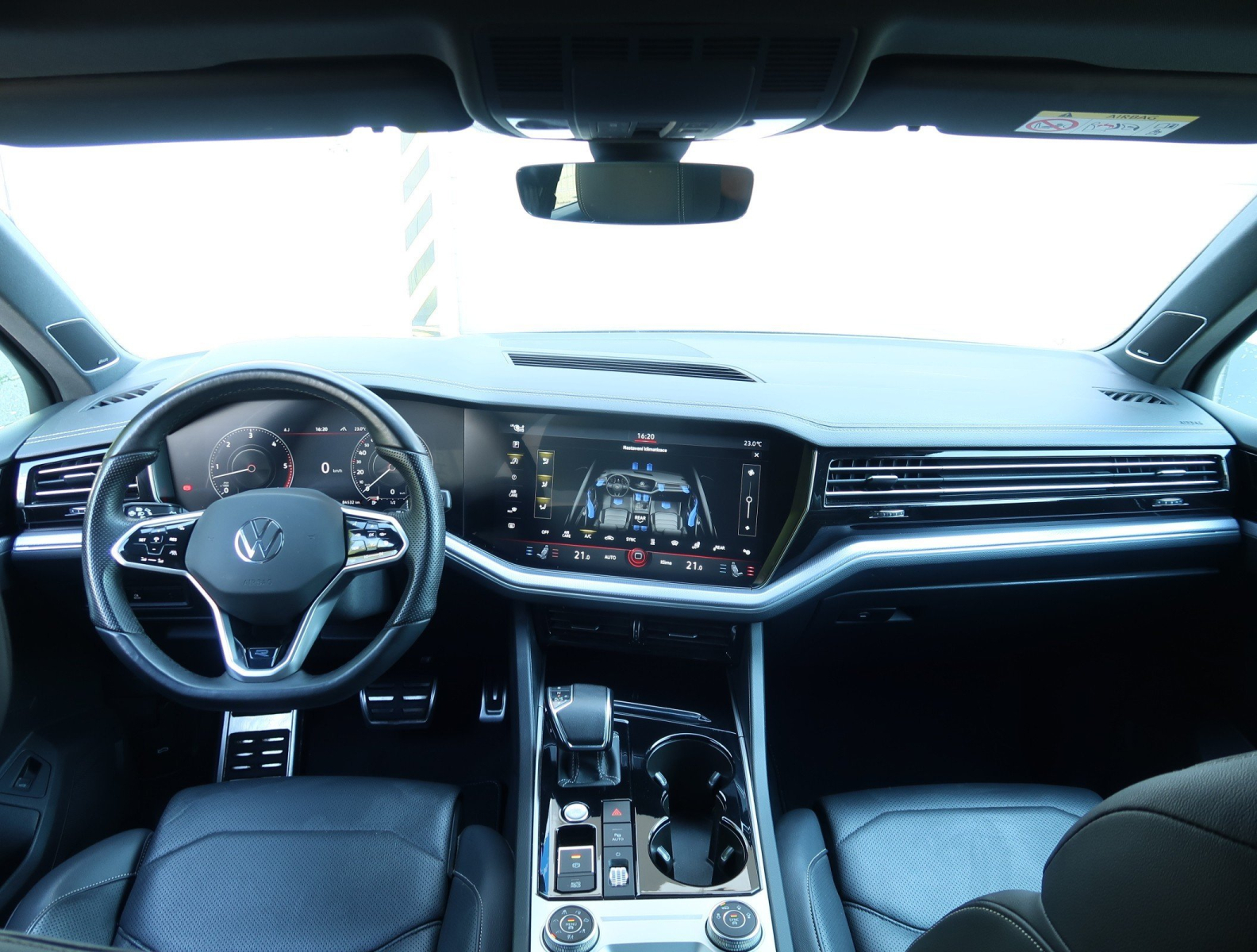 Volkswagen Touareg - 2023