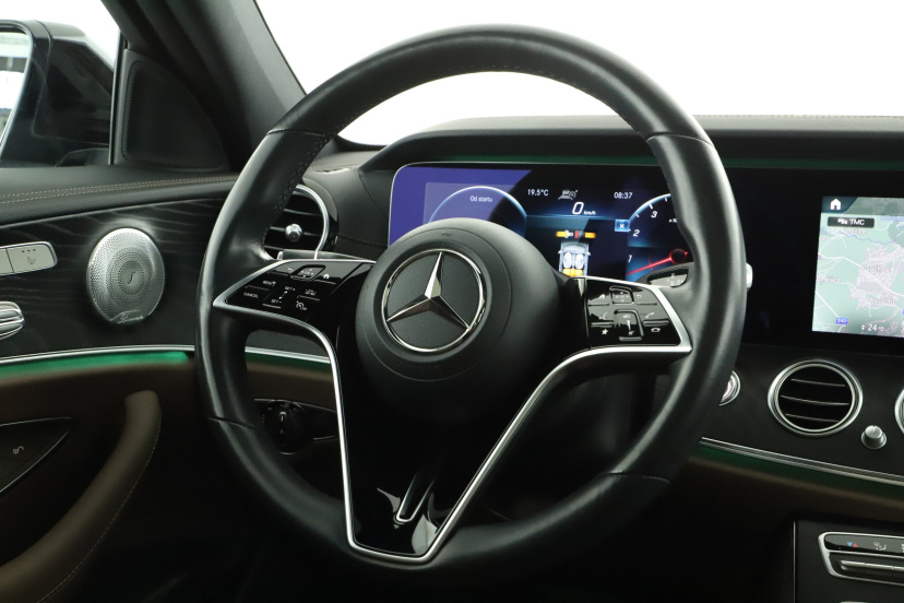 Mercedes-Benz E, 2021