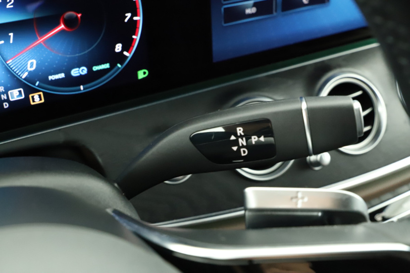 Mercedes-Benz E, 2021