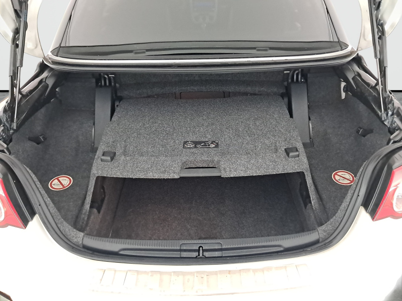 Volkswagen Eos, 2009