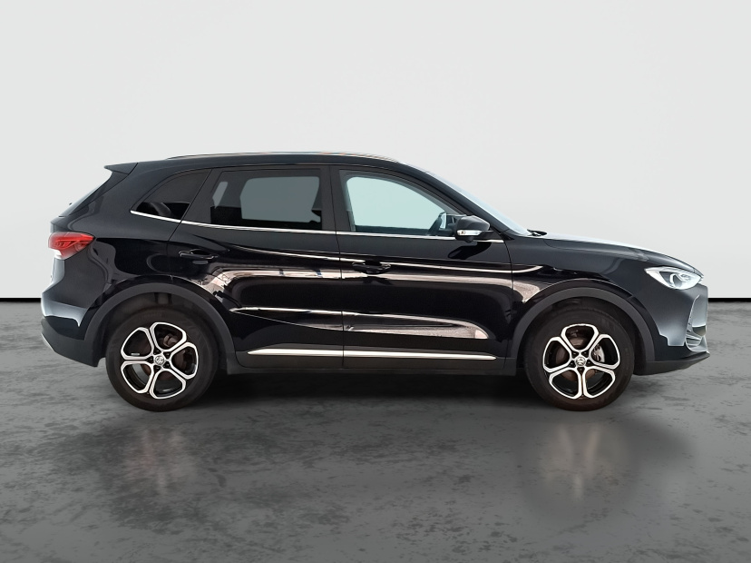 MG ZS SUV, 2025