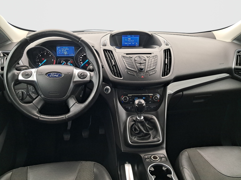 Ford Kuga, 2015