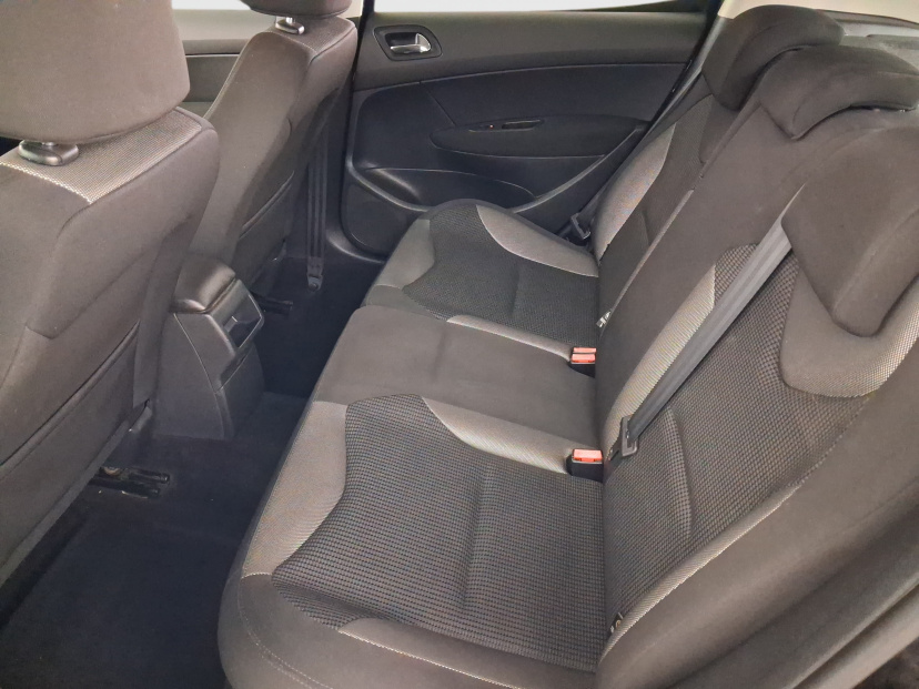 Peugeot 308, 2010