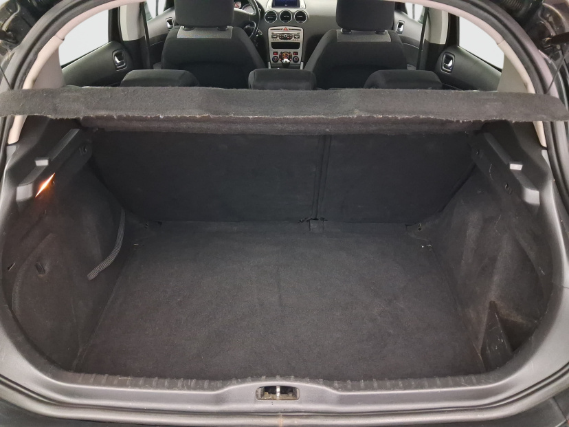 Peugeot 308, 2010