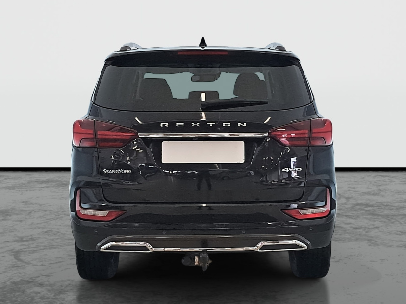 SsangYong Rexton, 2022