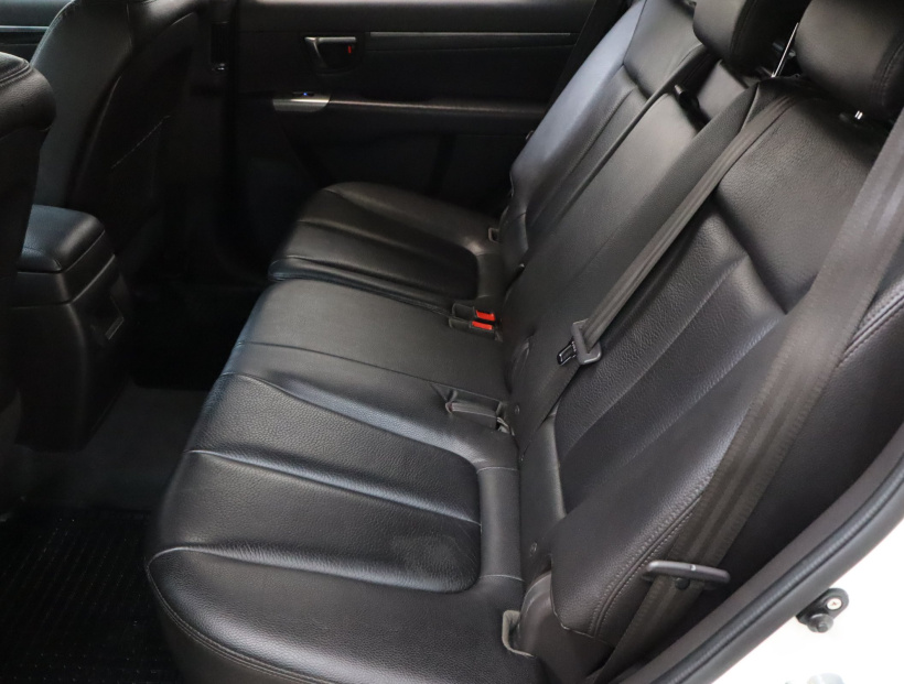 Hyundai Santa Fe, 2010