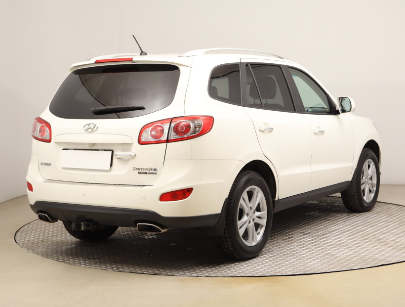 Hyundai Santa Fe, 2010
