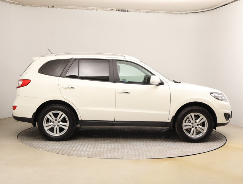 Hyundai Santa Fe, 2010