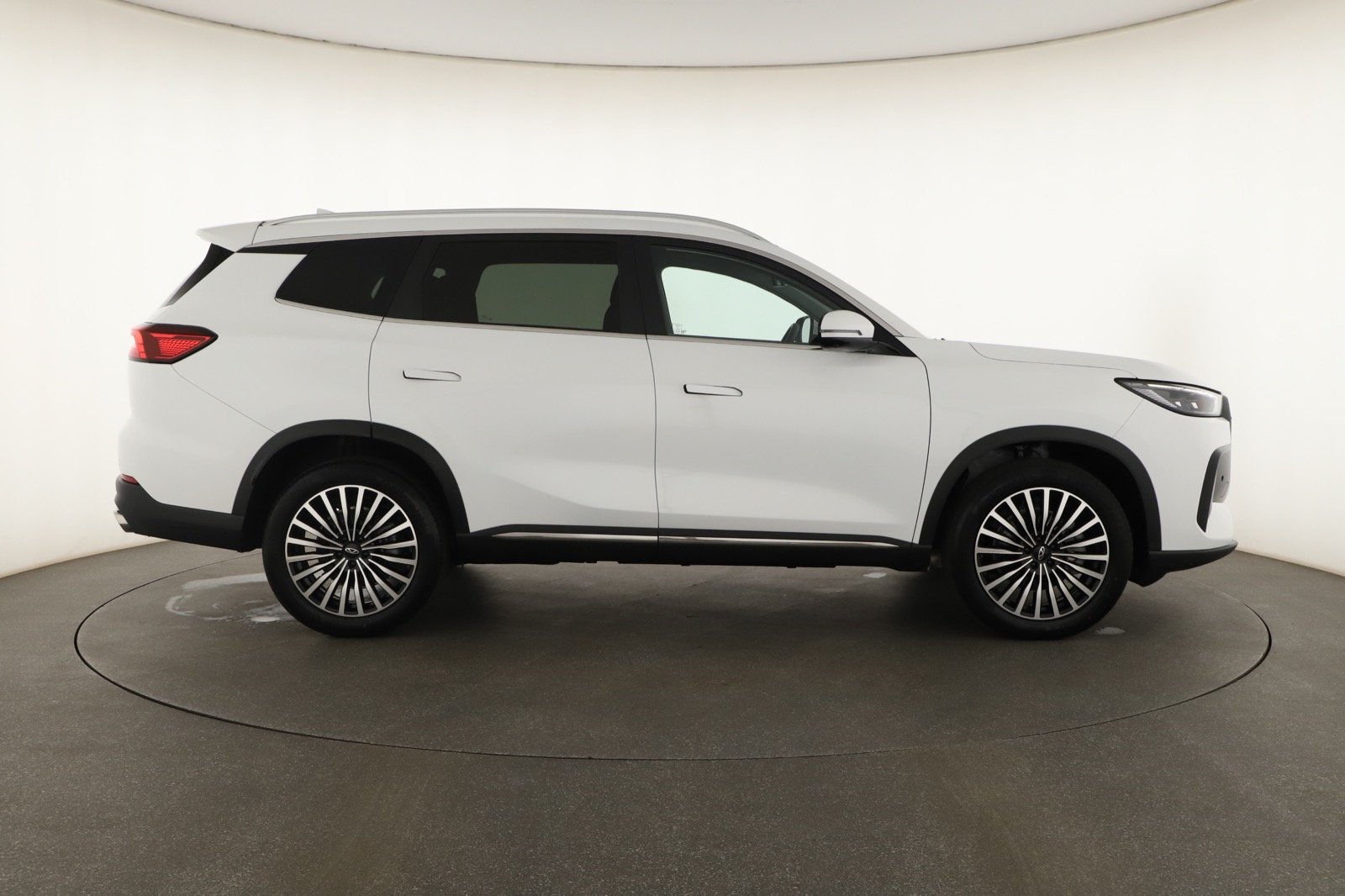 Chery Tiggo 8 - 2026